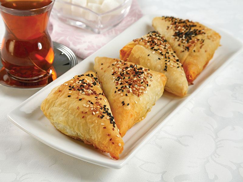 Üçgen Börek
